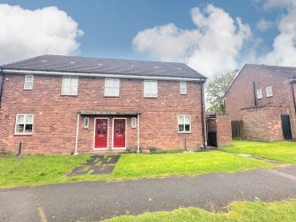  3 bedroom semi detached house in Stafford