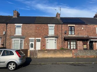 2 bedroom mid terraced house in County Durham 