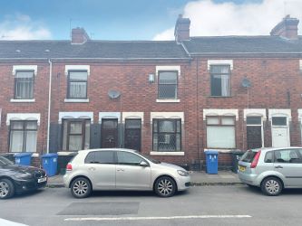 2 bedroom mid terraced house in Stoke on Trent