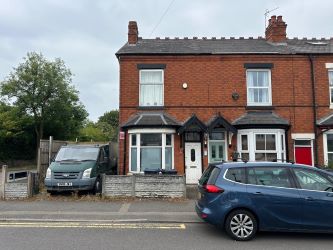 2 bedroom end terraced house in Kings Heath