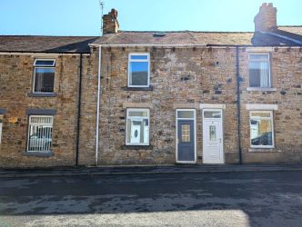 2 bedroom mid terraced house in County Durham