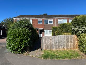 3 bedroom mid terraced house in Shifnal, Shropshire