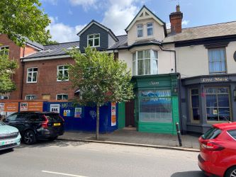 Mixed use property in Kings Heath