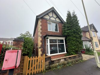 2 bedroom end terraced house in Coalville