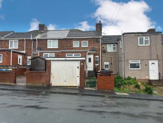 3 bedroom mid terraced property in Peterlee 