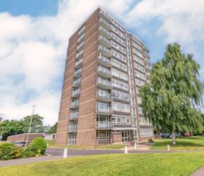 2 bedroom 8th floor apartment in Edgbaston