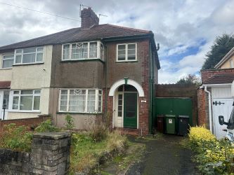 3 bedroom semi detached house in Wolverhampton 