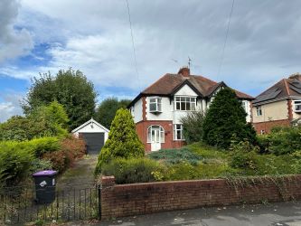 3 bedroom semi detached house in Telford