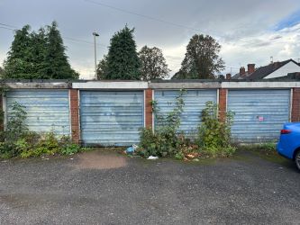 freehold Garage in Stourbridge 