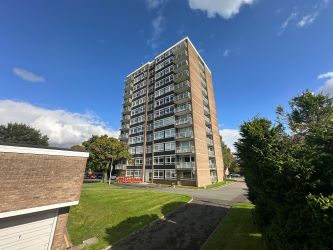 2 bedroom 8th floor apartment in Edgbaston