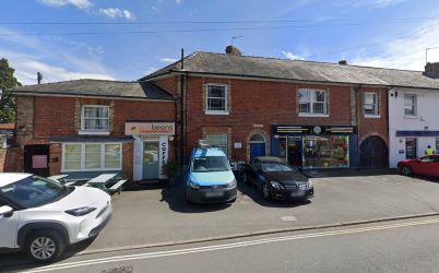 Freehold retail investment opportunity in Malvern