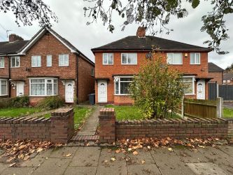 3 bedroom semi detached house in Hall Green 