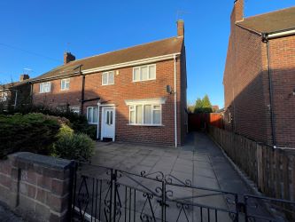 3 bedroom semi detached house in Wednesdbury