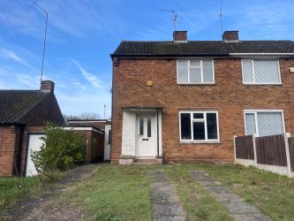 3 room semi detached house in Brierley Hill