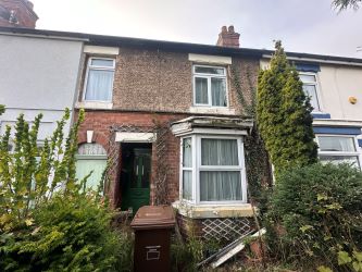 3 bedroom mid terraced house in Rugeley