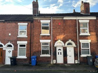 2 bedroom mid terraced house in Stoke on Trent