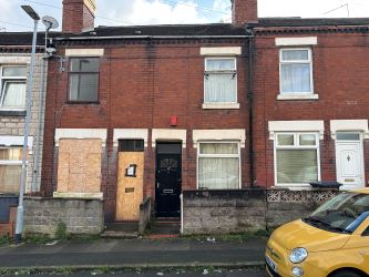 2 bedroom mid terraced house in Stoke on Trent