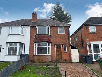 3 bedroom semi detached house in Birmingham 