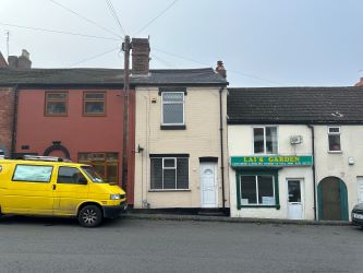 2 bedroom mid terraced property in Kidderminster 