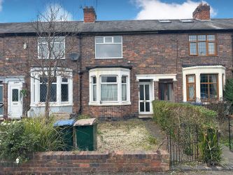 2 bedroom mid terraced house in Coventry