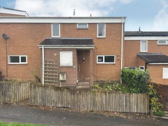 4 bedroom end terraced house in Telford