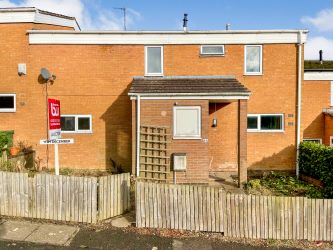 4 bedroom end terraced house in Telford