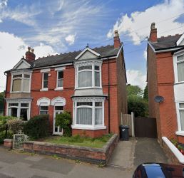 4 bedroom semi detached property in Wolverhampton