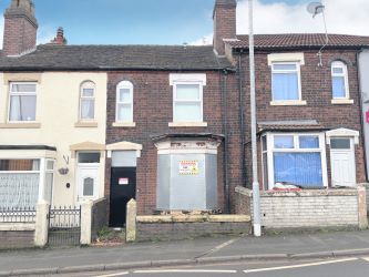 3 bedroom mid terraced house in Stoke on Trent