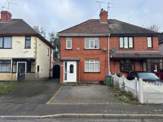 3 bedroom semi detached house in Tipton