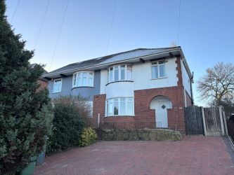 3 bedroom semi detached property in Oldbury. 