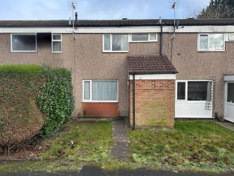 3 bedroom mid terraced house in Quinton