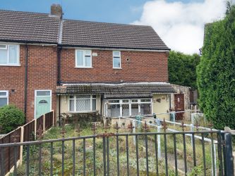 3 bedroom end terraced property in Walsall