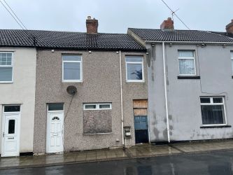 2 bedroom mid terraced house in County Durham