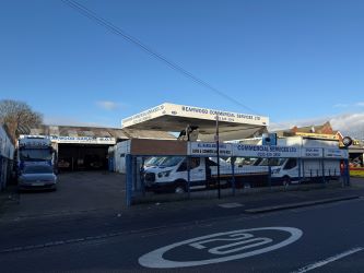 Freehold motor trade premises in Smethwick