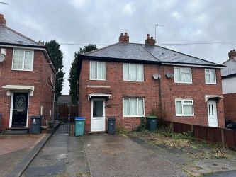 3 bedroom semi detached house in Tipton