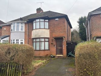 3 bedroom semi detached house in Oldbury 