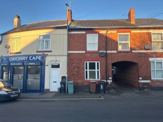 2 bedroom mid terraced property in Walsall