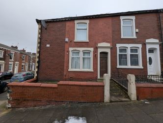 2 bedroom mid terraced property on Lancashire 