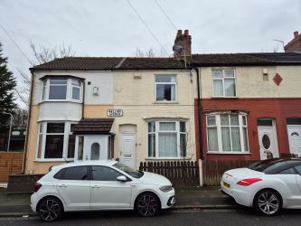 2 bedroom mid terraced property in Liverpool