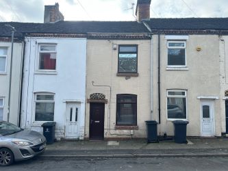 2 bedroom mid terraced house in Stoke on Trent