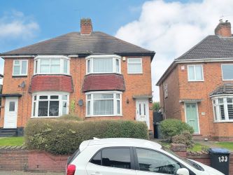 3 bedroom semi detached house in Longbridge 