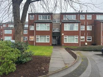 1 bedroom second floor flat in Wednesbury