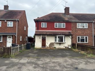 3 bedroom end terraced property in Nuneaton