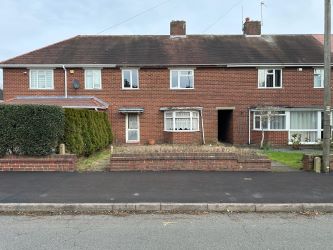 3 bedroom mid terraced property in Walsall