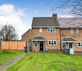 3 bedroom end terraced house in Walsall