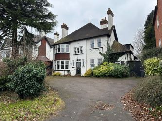 6 bedroom detached property in Sutton Coldfield