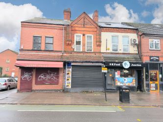 Freehold mixed use property in Leicester