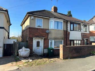 3 bedroom semi detached property in West Bromwich