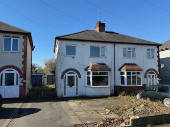 3 bedroom semi detached property in Wolverhampton