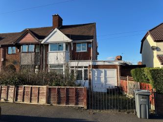 3 bedroom semi detached house in Northfield